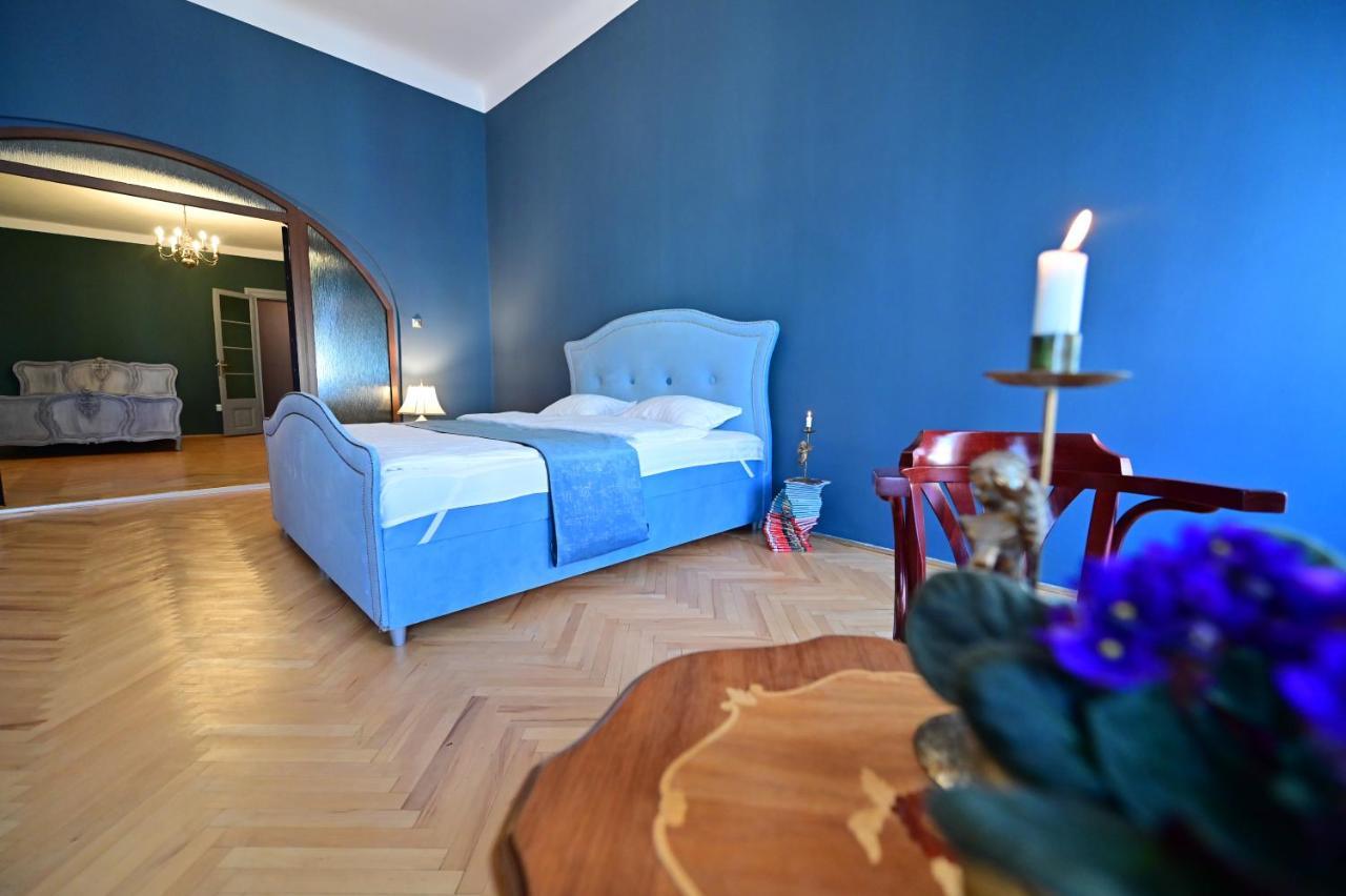 Lovely 2 Bedroom Apartment In Historic City Center Сибиу Екстериор снимка